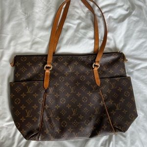 Authentic Louis Vuitton Totally MM Monogram M56689 Shoulder Strap - USED